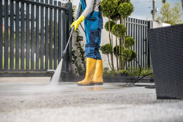 Best Parking Lot and Garage Cleaning  in Livonia, LA